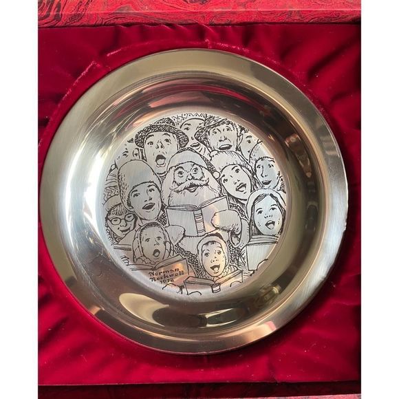 1972 Solid Sterling Franklin Mint Christmas Plate - Picture 1 of 6